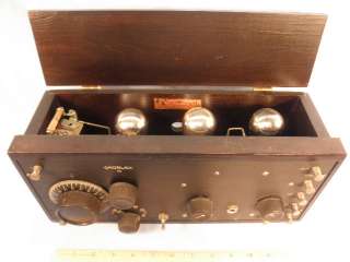   radio from 1924 with 3 good tv 7 tested 01as cabinet is excellent and