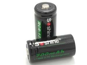 2x SoShine 3.7V CR123A 16340 SF123A battery 4 Surefire  