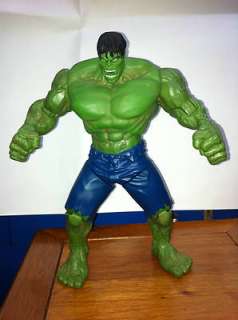   Incredible Hulk 11 INCH Scale Statue figure DC Universe Classics