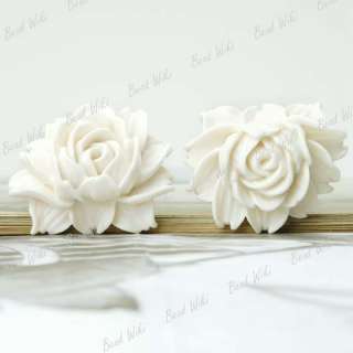 White Peony Style Resin Flower Cabochon Beads RB541 1  