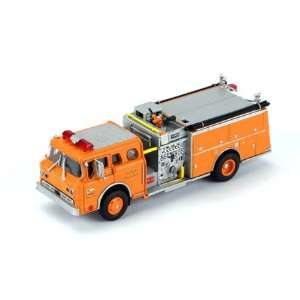   RTR Ford C Fire Truck, County Fire Dept/Orange ATH92004 Toys & Games