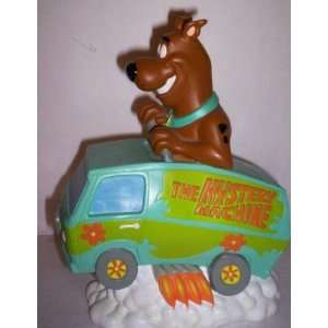   and The Mystery Machine Plastic 10 /2 Plastic Bank 
