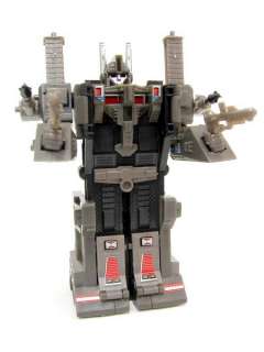 Transformers WST Ultra Magnus and Trailer Black  
