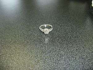 KAY Jewelers 5/8 CTDW 14k. White Gold Diamond Engagemnet Ring 