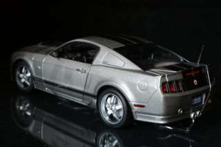 Shelby Collectibles 2011 Shelby GT350 Diecast 118 Scale  Silver 