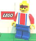 LEGO MINIFIG SPORTS SOCCER 11, Red Blue Team items in Building Worlds 