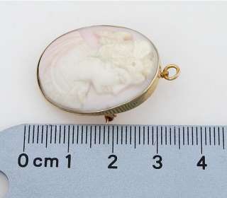 Fine Antique Gold Hand Carved Conch Shell Cameo Pendant/Pin  