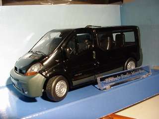 Renault Trafic Mini Bus Cararama 1/43 Diecast MIB  