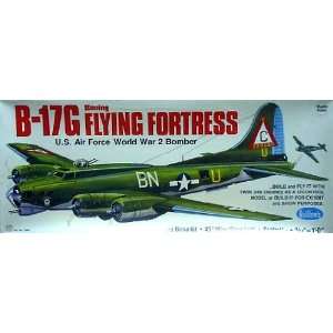  B 17G Flying Fortress Balsa Model Airplane Guillows Toys & Games