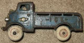 AWESOME ANTIQUE CAST IRON ARCADE TOY MACK TRUCK  