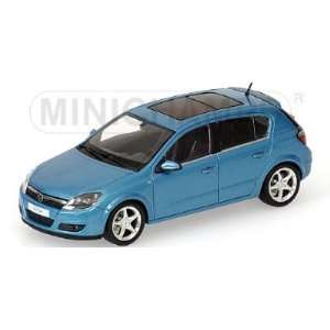  Opel Astra 2004 Blue Metallic 1/43 Scale Diecast Model 