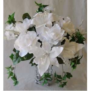  14 Gardenia/ Lily/Mini Ivy Wedding Bouquet White