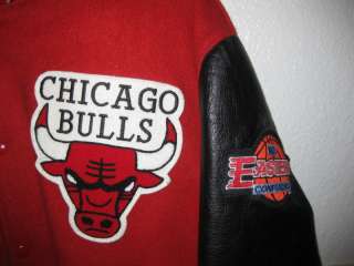 Vintage Chicago Bulls Leather/Wool Snap Varsity jacket Made in USA sz 