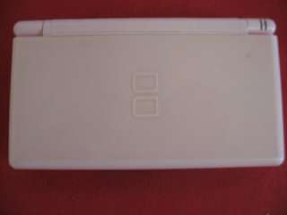 Nintendo DS Lite Pink Bundle 8 games, Carrying Case, Power Cords Super 