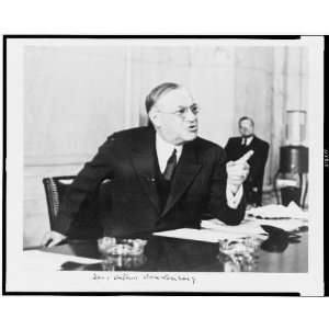  Senator Arthur Hendrick Vandenberg, 1935