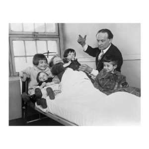 Harry Houdini and His Rabbit Entertain Five Hospitalized Children 