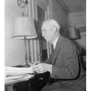  [19]39 Jan. 19. Gov. Robert L. Cochran, Neb., preparing 