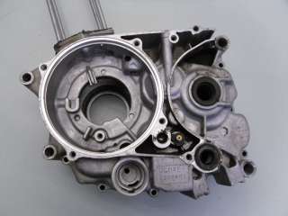 Honda CB125 CB 125 #9159 Engine Center Cases  