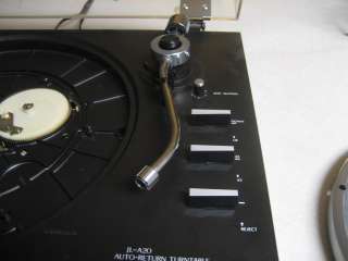 JVC JL A20 Turntable   for parts or project  