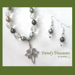   Cross,Glass Pearls,Crystals Necklace, #TrendyTreasuresByRamona,  