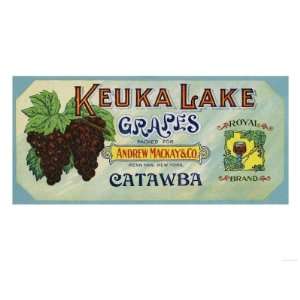  Penn Yan, New York   Royal Brand Keuka Lake Grapes Label 