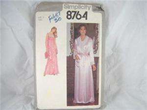 VINTAGE SIMPLICITY NIGHTGOWN AND ROBE ,PATTERN,PATTERNS  